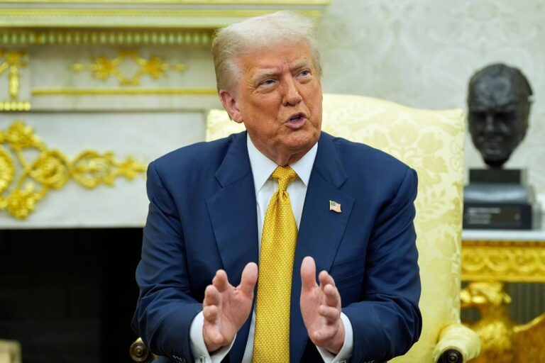 donald-trump-15-ap-gmh-250722_1753201119010_hpMain